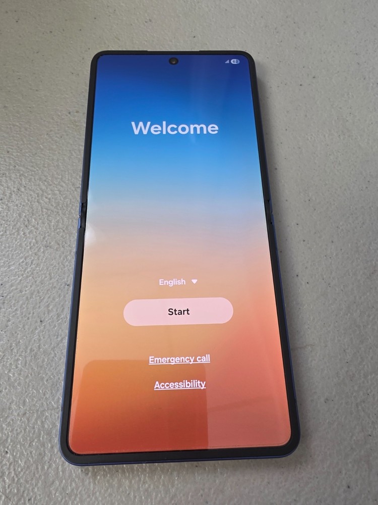 Samsung Galaxy Z Flip7 – 256 GB – Blue Shadow (T-Mobile/Unlocked) Smartphone
