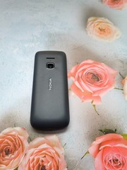 Free shipping Unlocked Nokia 225 4G Long Battery Life Cell Phone