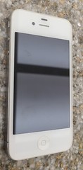 Apple iPhone 4 – 8GB – White (AT&T) A1332 – Cell Phone UNLOCKED!