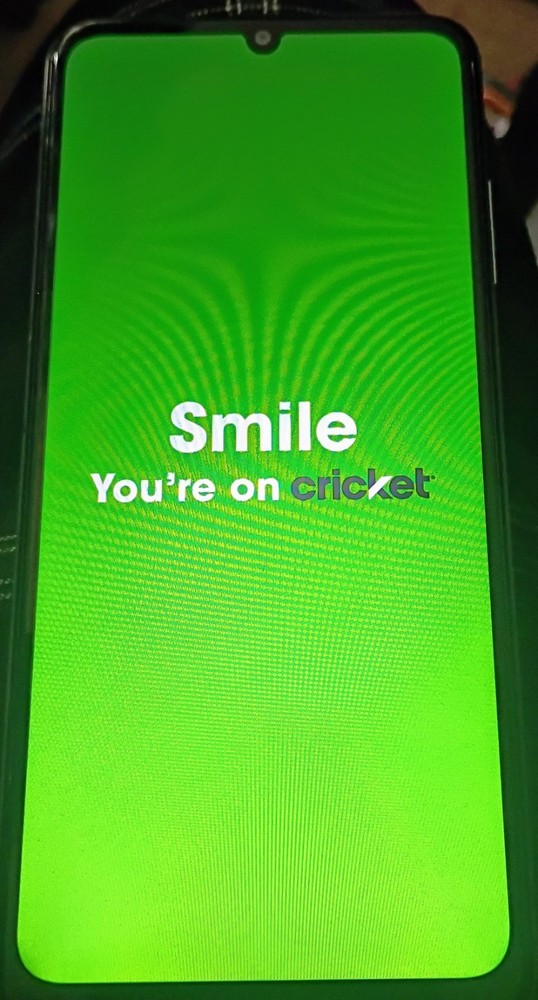 Cricket icon6 SL219C 5G White 4GB RAM 4GB 13MP 6.7in Android 14