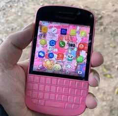 Blackberry Q10 Unlocked 16GB 8MP QWERTY Keypad BlackBerryOS SmartPhone