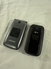 Alcatel QuickFlip 4044C Gray Flip Phone And LG True B460 Flip Phone Lot Of 2