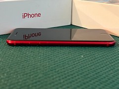 Apple iPhone 8 64GB Unlocked Smartphone – Red A1905 (GSM)