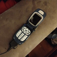Motorola i series i760 – blue gray & Black ( Nextel ) Cellular Flip Phone