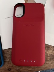 Apple iPhone XR – 64GB – Black (Unlocked) A1984 (CDMA + GSM) PLUS ACESSORIES