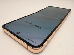 Galaxy Z Flip4 5G SM-F721U1 256GB Gold/RED Unlocked