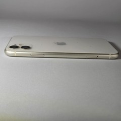 Apple iPhone 11 – 64 GB – White – Unlocked – Dual Camera A13 Chip Free Otterbox