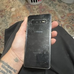 Samsung Galaxy S10+ Black 128GB AT&T (Front & Back Broken) – FOR PARTS + RESET!!