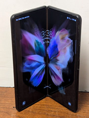 Samsung Galaxy Z Fold3 SM-F926U 256GB Phantom Black
