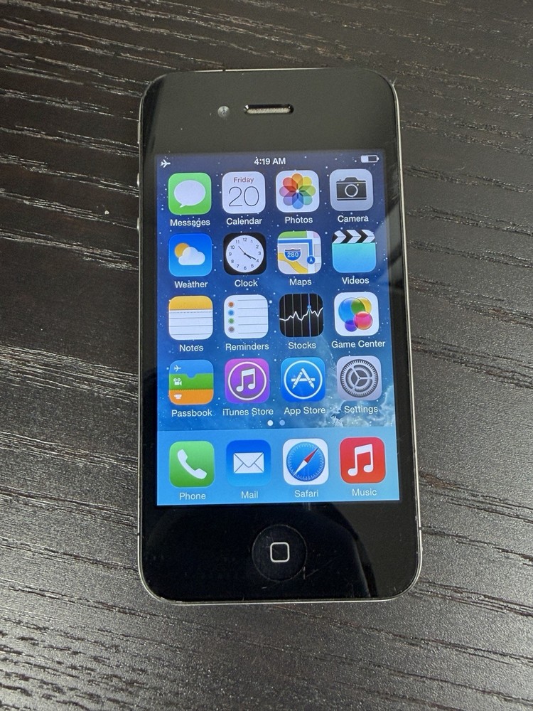Apple iPhone 4 32GB Black Verizon A1332 GRADE C FULLY FUNCTIONAL