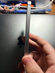 Apple iPhone SE – 16 GB Space Gray RARE iOS 10.2 With FLAPPY BlRD Read DESC