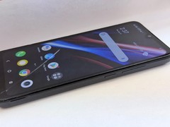 UNLOCKED AT&T TCL 30z 4188R 32GB 4G LTE Android Smart Phone *READ