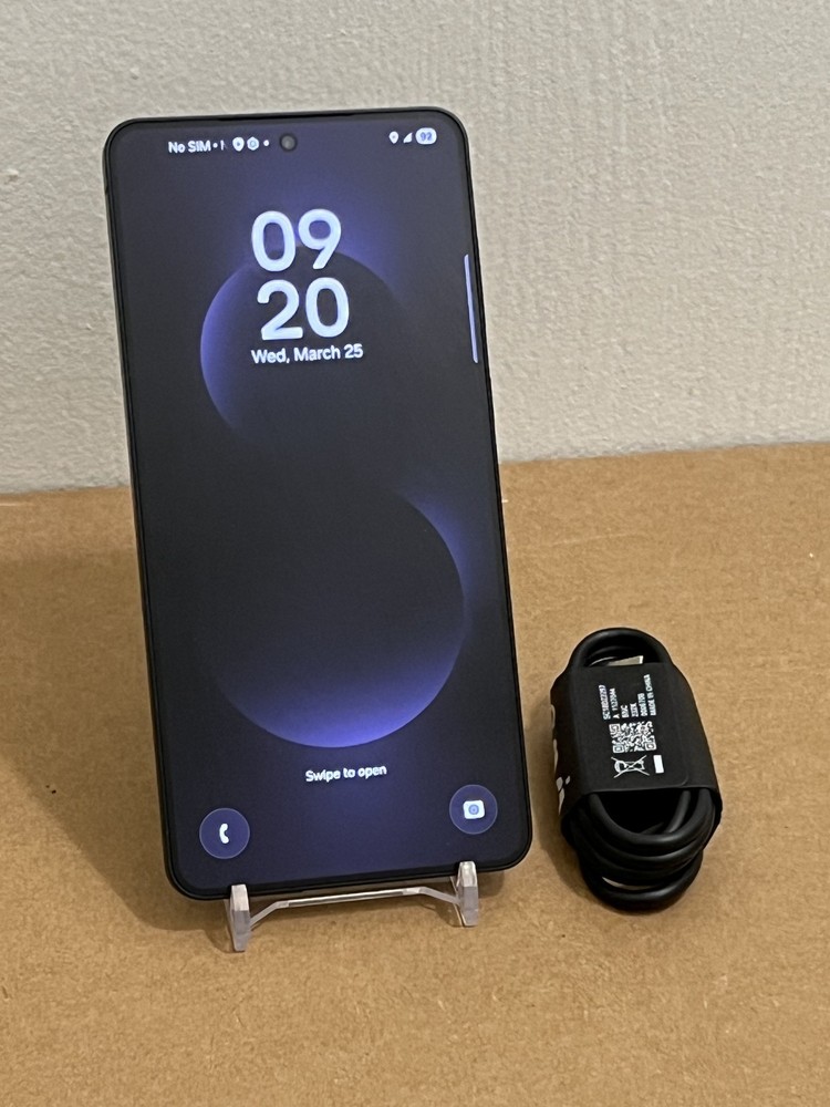 Samsung Galaxy S25 Edge SM-S937U – 256 GB – Titanium Jetblack (Unlocked) – GREAT