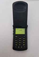 MOTOROLA STARTAC 85 GSM UNLOCKED SIM FREE UNLOCK 2 CELL PHONE