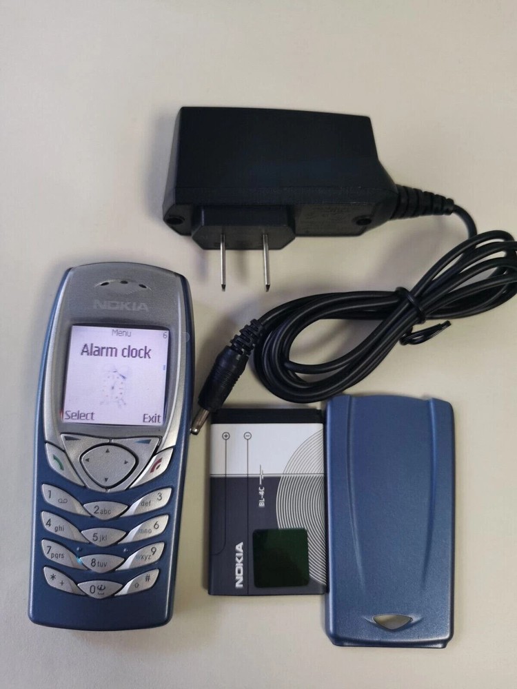 Nokia 6100 Blue(Unlocked) TriBand 2G 1.5&Prime; Button Classic Mobile Phone