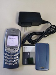 Nokia 6100 Blue(Unlocked) TriBand 2G 1.5&Prime; Button Classic Mobile Phone