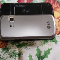 LG Slider Phone Slide-Out QWERTY Keyboard Blue/Black/Silver Less Than 2MP