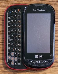 LG Extravert VN271 – Black and Red ( Verizon ) Rare Cellular Slider Phone