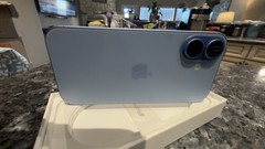 iPhone 17