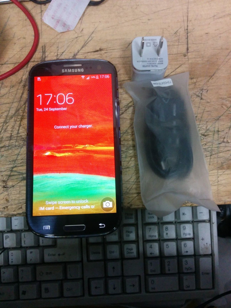 Samsung Galaxy S3 Neo – 16 GB – Blue Andriod 4.4.4 (Unlocked) GT-i9300i