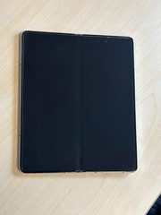 Unlocked Samsung Galaxy Z Fold 5 7.6&Prime; SM-F946U 512GB 12GB RAM – Lines on screen