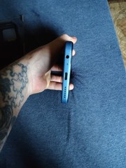 Revvl 6 5G Smartphone 64GB T-Mobile Locked.
