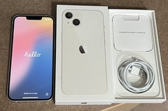 Apple iPhone 13 A2482 Starlight 128GB with Box And Charging Wire – ATT