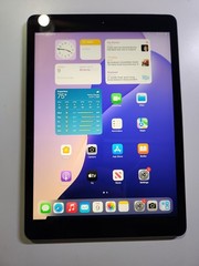Apple iPad 7th Gen A2200 32GB (Wi-Fi + Cellular) Unlocked Clean IMEI BH =100%