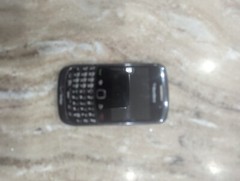 BlackBerry Curve 9330 – 512 MB – Clear (Verizon) AS IS