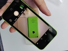 Apple iPhone 5c – 8 GB / 16 GB / 32GB – Green (Unlocked) 90% NE W