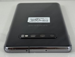 Cracked Samsung Galaxy S10+ (SM-G975U) – 128 GB – UNLOCKED – Prism Black