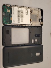 UMX U696CL Lcd Display Has Hairline
