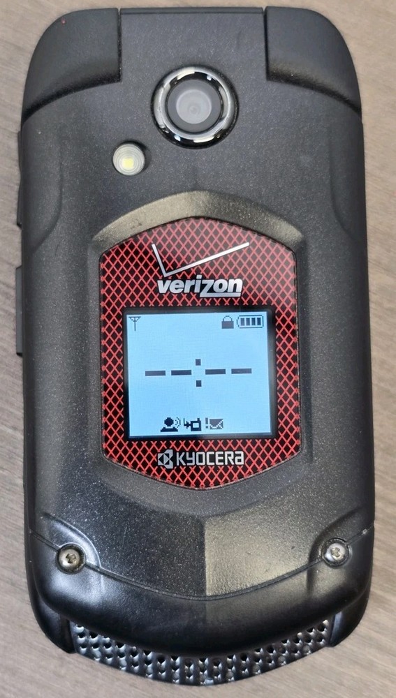 Vintage Kyocera Verizon KYOE4520NCPTT Flip Cell Phone, Black « O2B » Works Great!!