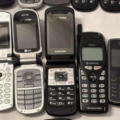 Lot Of Smart & Flip Phones, Untested, Parts / Repair, Mixed Brands & Models