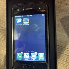 Apple iPhone 3G 8GB Black AT&T A1241 MB046LL/A w/ Box & Paperwork