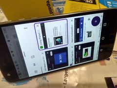 MOTOROLA Z4+PROJ+JBL+ ATT SERVC 2MOS +PROJECTOR +JBL SBOOST Snapdrg625 HOMESETUP