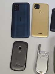 Lot of 9 Mixed Cell Phones & Accessories LG Samsung Ericsson – For Parts