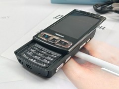 Boxed Nokia N95 8GB Factory UNlocked Full Function Buttons Mobile Phone