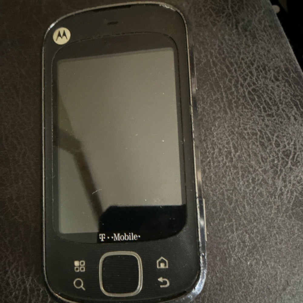Motorola T-Mobile Black Bar Smartphone Mobile Cell Phone Device
