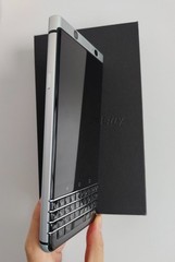 BlackBerry Keyone K1 BBB100-3 32GB 4.5in 12MP Android Phone Good Condition US
