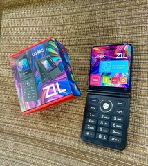 Logic Z1L 4G voLTE Flip Phone UNLOCKED* Dual Sim