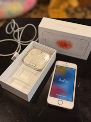 Apple iPhone SE 1st Gen A1662 64GB Rose Gold AT&T w/ Original Box & EarPods