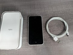 Apple iPhone 5c (16GB, White) Smartphone – Model A1532