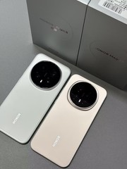 Honor Magic8 Pro 5G 6.71&Prime;200MP Snapdragon 8 Elite Gen 5 Android 7100mAh