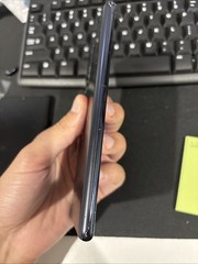 Samsung S20 FE 5g (Read Description)