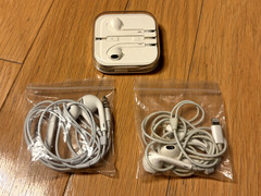 Apple iPhone & Accessories Lot: 2× iPhone 6, iPhone 4, Chargers, Cables, EarPods