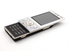 Sony Ericsson W715 Mobile Phone 3.2MP Camera 3G WIFI GPS 2.4&Prime; Original Unlocked