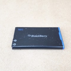 BlackBerry Q10 SQN100-1 16 GB 2 GB RAM Black Unlocked BlackBerry OS E7084