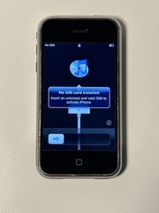 NEVER ACTIVATED Apple iPhone 1st Generation – 16GB – Black A1203 2G MB384LL/A