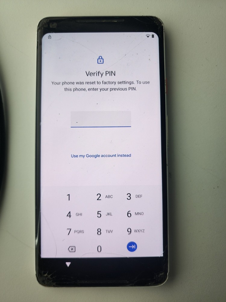 Google Pixel 2 XL 128GB G011C LTE READ!